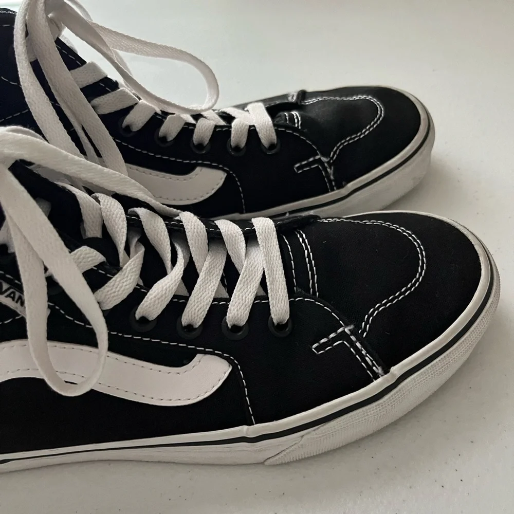 Vans Sk8-Hi Women’s | Size 7.5 | Like New - Picture 12 of 17